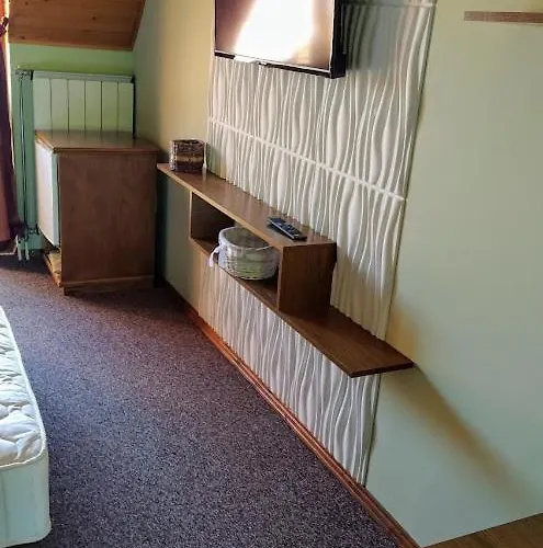 בית הארחה Bodo Haz גיינסדיאס